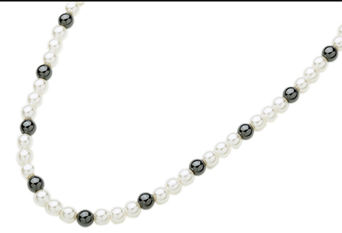 Classic Pearl Magnetic Necklace